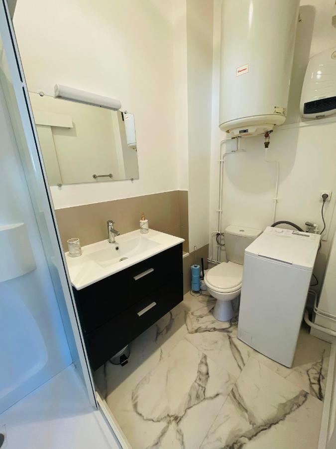 Sur Les Toits Verdunois Apartamento Exterior foto